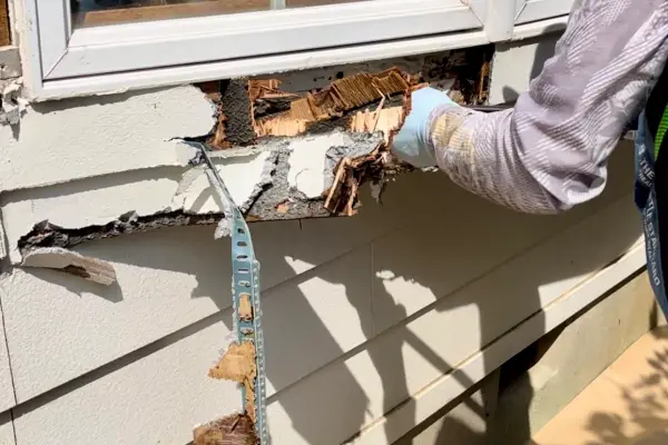 様々な雨漏りの原因に対応