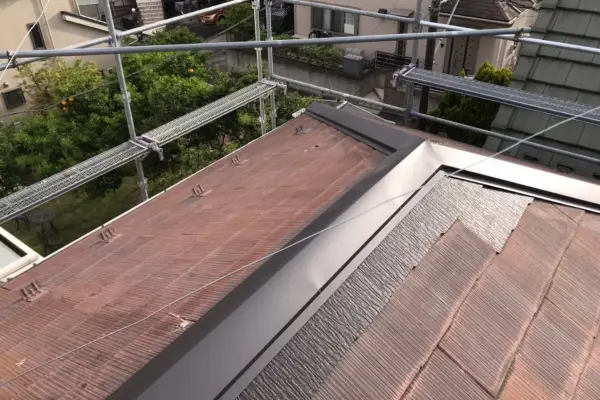 屋根板金の交換工事